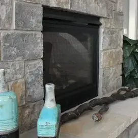 Fireplaces_Gallery_02New Fireplace | CR Carpet